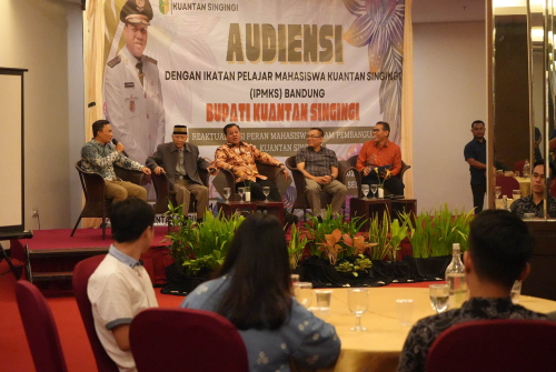 Audiensi bersama IPMKS Bandung, Bupati : Pemerintah Telah Gelontorkan Anggaran untuk Pendidikan